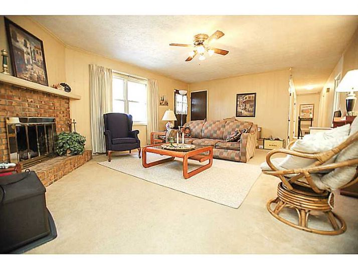 4304 Fawn Lane Se, Smyrna, GA 30082