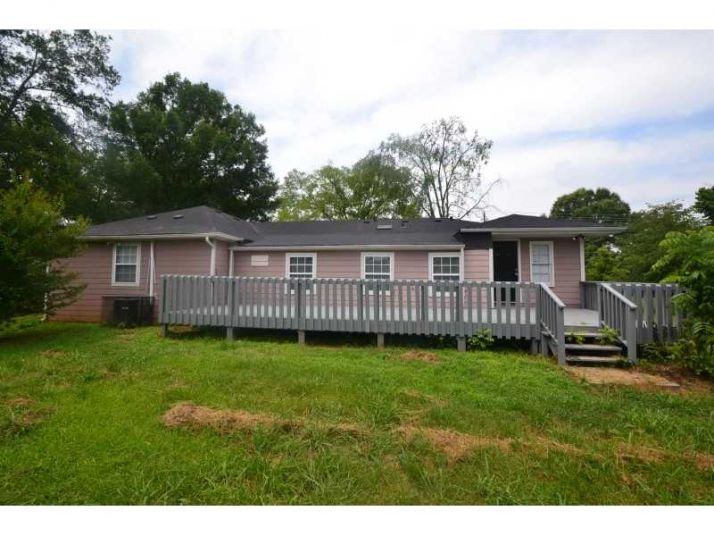 5354 Stagecoach Pass, Ellenwood, GA 30294