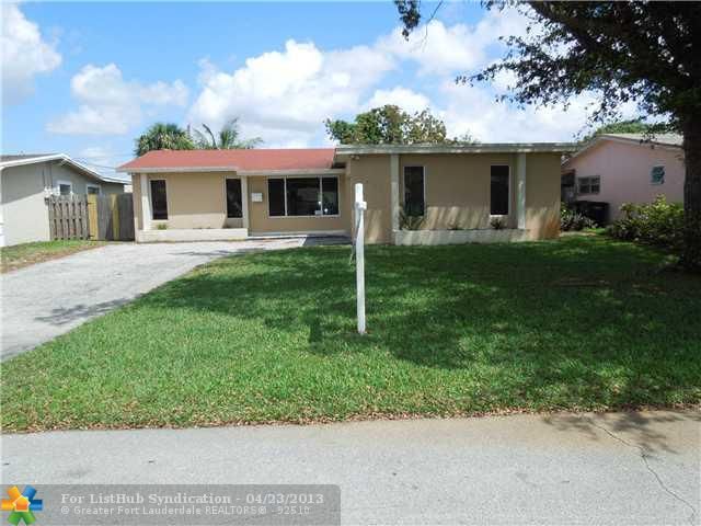 8437 Sheraton Dr, Hollywood, FL 33025