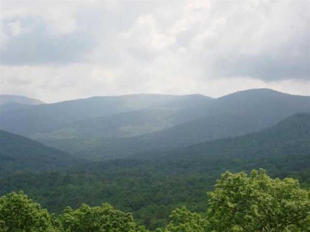 7 Greystone Trace, Ellijay, GA 30536