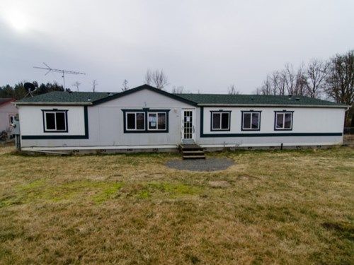 129 Carlisle Lane, Onalaska, WA 98570