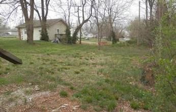 1403 N Fremont Ave, Springfield, MO 65802