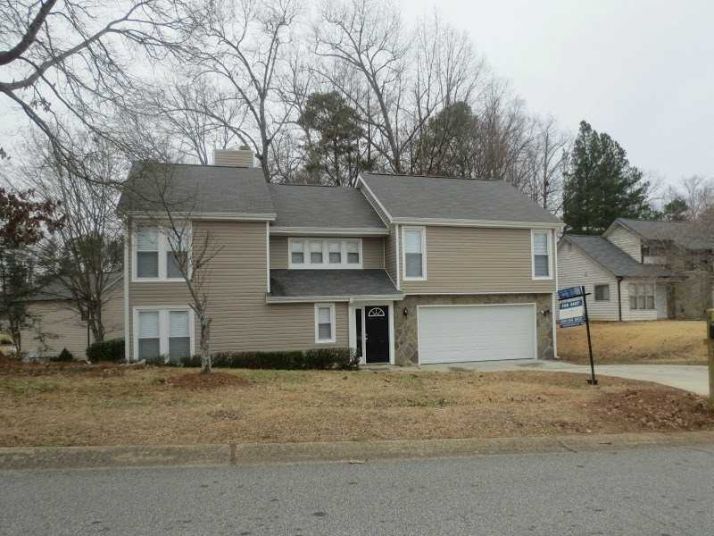 1213 Realm Lane, Lawrenceville, GA 30044