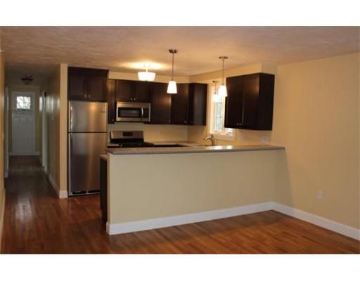 4 Sunnyside Street #3, Hyde Park, MA 02136