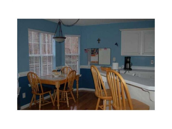 160 Angela Drive, Fayetteville, GA 30215
