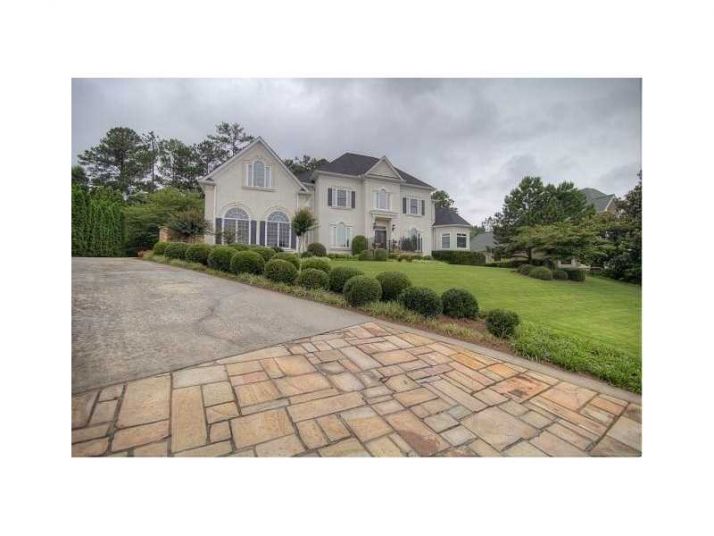 45 Club Court, Alpharetta, GA 30005