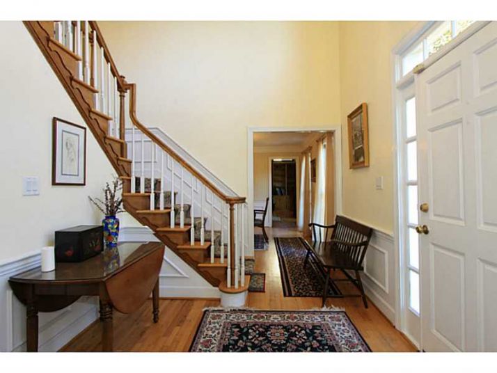 3725 Winters Hill Drive, Atlanta, GA 30360