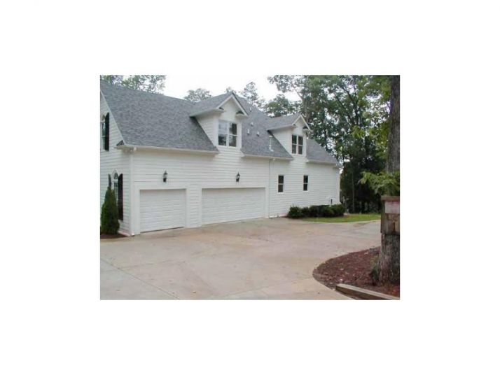 13060 Lum Crowe Road, Roswell, GA 30075
