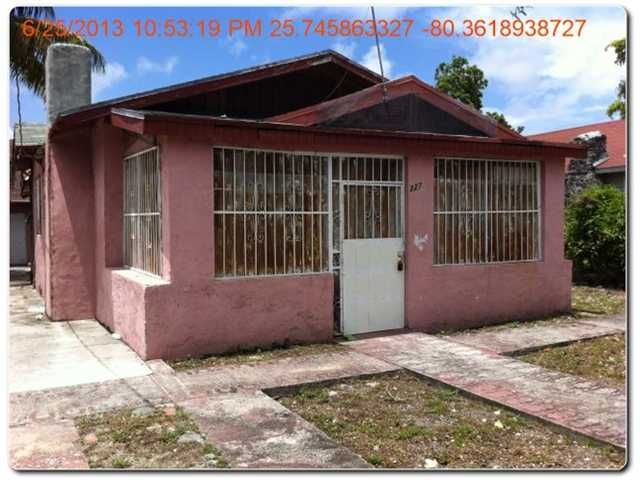 227 NW 33 ST, Miami, FL 33127