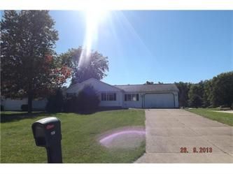 1138 Garwood Dr, Painesville, OH 44077