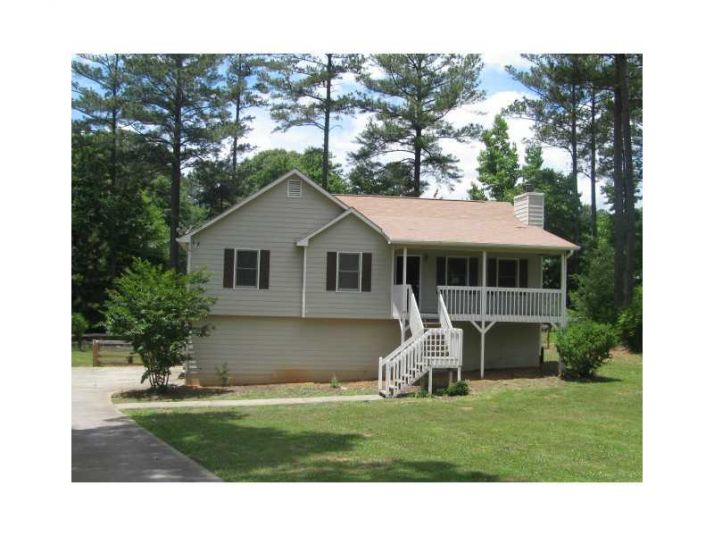 50 Silverthorne Pass, Douglasville, GA 30134