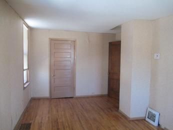 1740 7th St E, Saint Paul, MN 55106