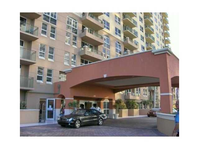 2080 S OCEAN DR # 1711, Hallandale, FL 33009