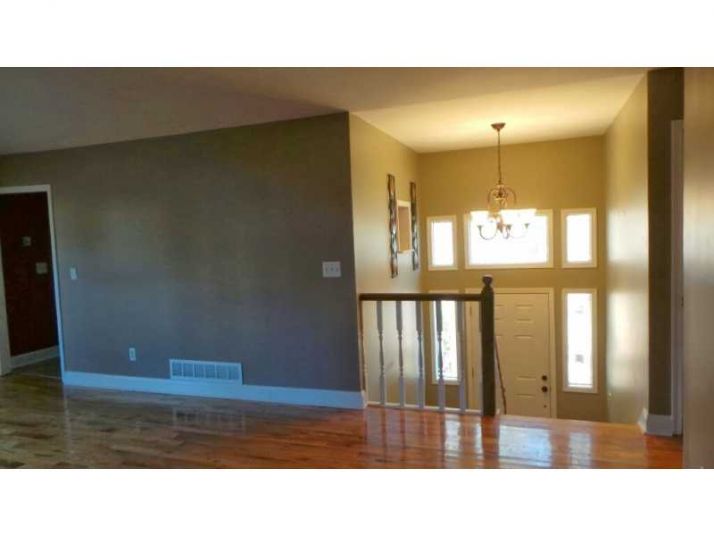 431 Natalie Drive, Lawrenceville, GA 30043