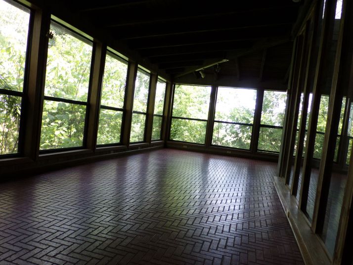 335 Bluff View Drive, Batesville, AR 72501