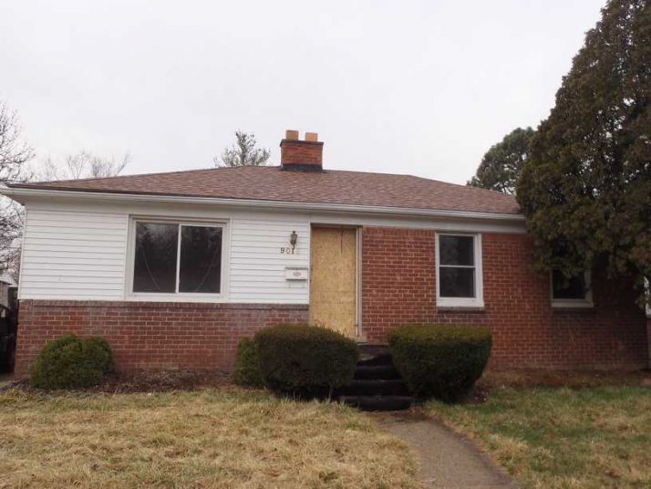 9015 Braile St, Detroit, MI 48228