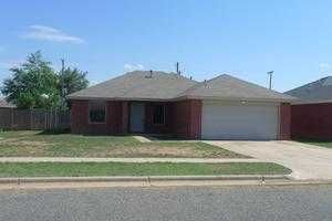 315 80th St, Lubbock, TX 79404