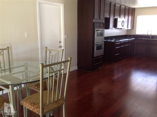 3005 Mineral Wells Dr, Simi Valley, CA 93063