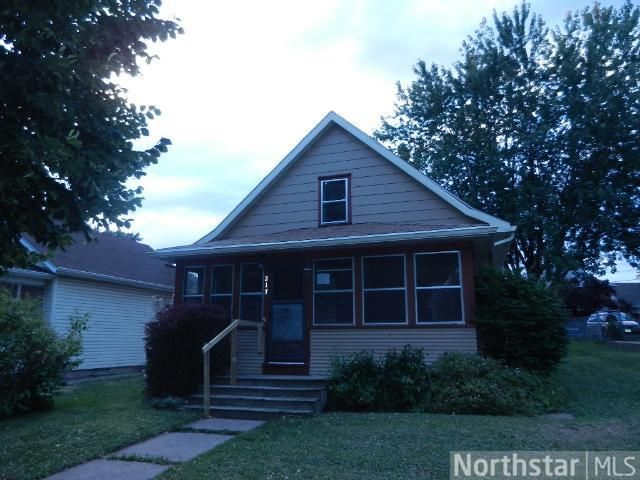217 Sidney St E, Saint Paul, MN 55107