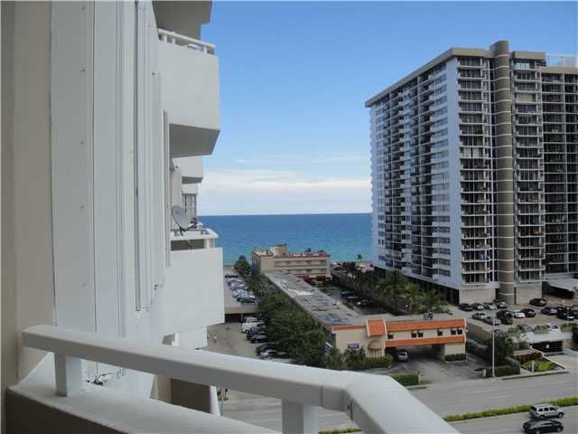 1985 S OCEAN DR # 8J, Hallandale, FL 33009