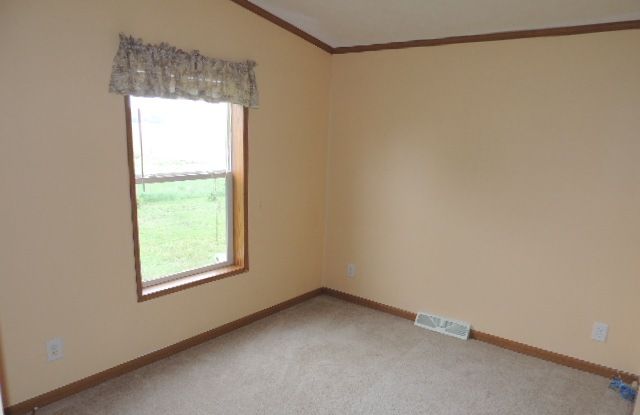 9076 E County Rd C, Elk Mound, WI 54739