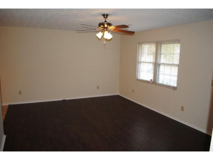 490 Cowan Road, Covington, GA 30016