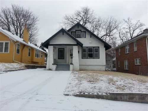1033 N 33rd St, Omaha, NE 68131