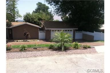 11807 Della Ln, Colton, CA 92324