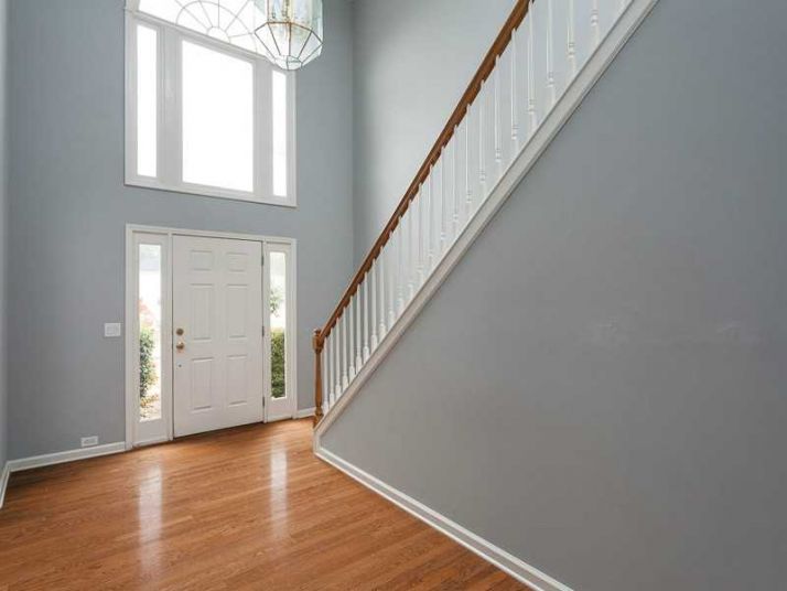 8020 Magnolia Way, Roswell, GA 30075
