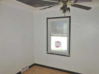 20426 Klinger St, Detroit, MI 48234