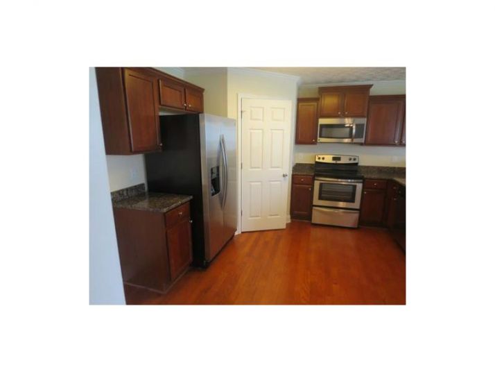 1110 Folkstone Drive, Mcdonough, GA 30253
