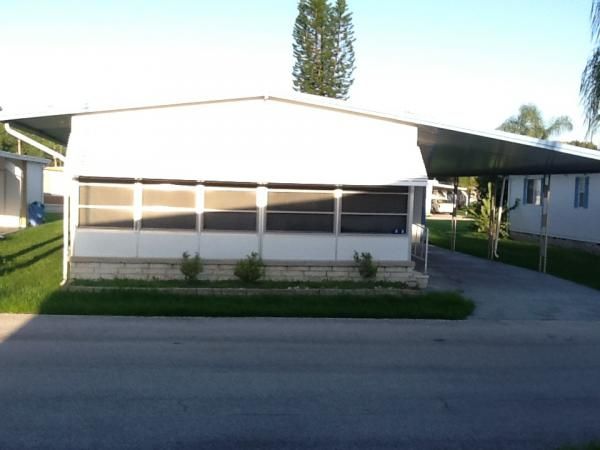 3390 Gandy Blvd, Saint Petersburg, FL 33702