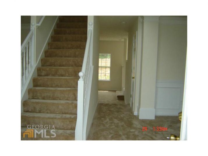 69 N Courtneys Lane, Fayetteville, GA 30215