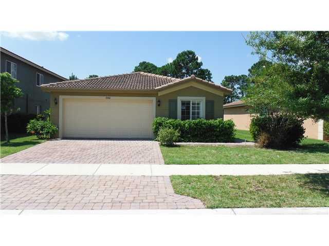 1948 Sw Jamesport Dr, Port Saint Lucie, FL 34953