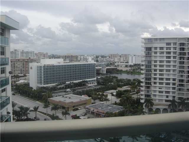 3801 S OCEAN DR # 15T, Hollywood, FL 33019