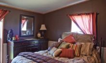 29325 Vinewood Ln. Rockwood, MI 48173