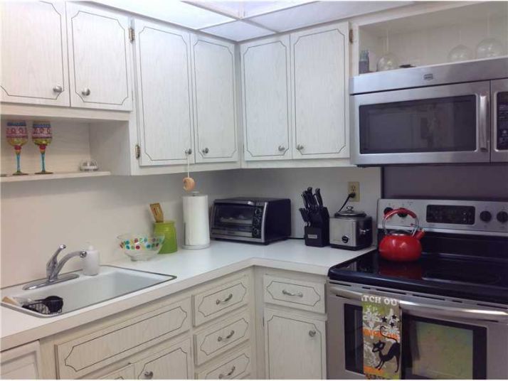 1980 S OCEAN DR # 3C, Hallandale, FL 33009