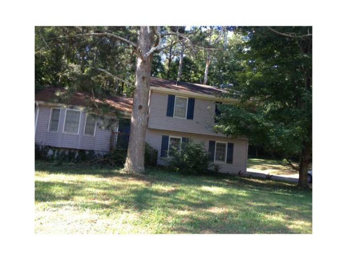 4144 Arrayro Drive, Snellville, GA 30039