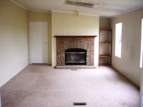 2480 Old Boyce Rd, Waxahachie, TX 75165