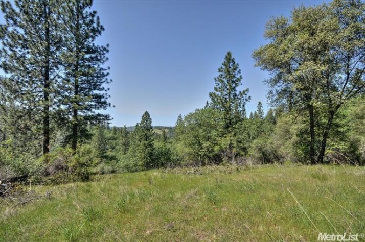 13176 Quail View Pl, Grass Valley, CA 95949