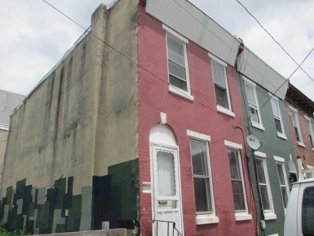 1923 Monument St, Philadelphia, PA 19121