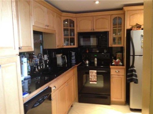 619 NE 14TH AV # 701, Hallandale, FL 33009