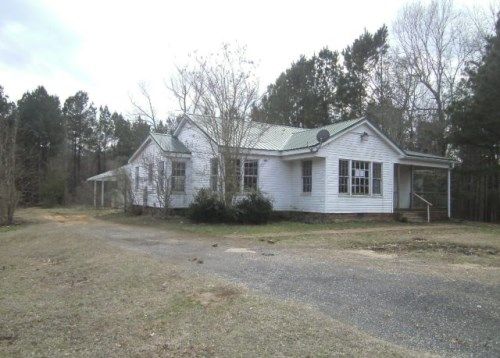 106 Hoover Ln, Brandon, MS 39042