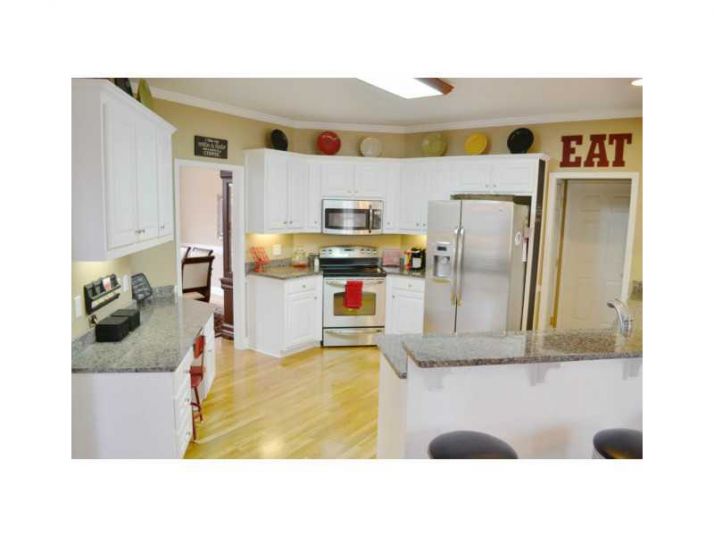 1017 Maple Creek Drive, Loganville, GA 30052