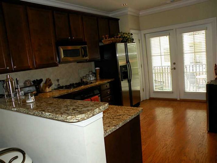 208 Le Gran Cove, Atlanta, GA 30328