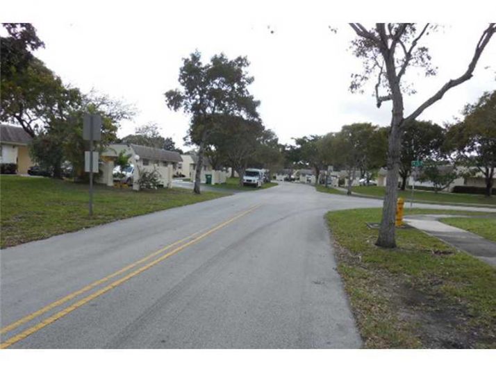 11203 SW 170 TE # V4232, Miami, FL 33157