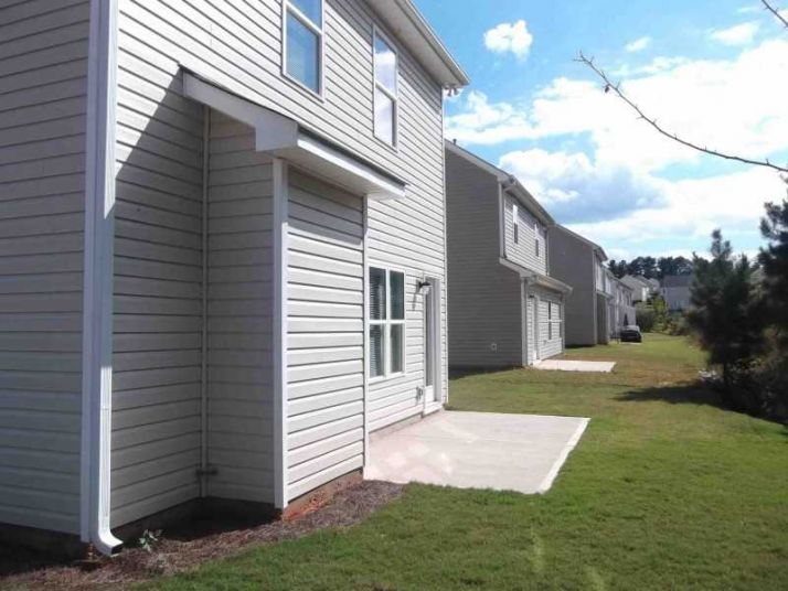8123 Brookbend Drive, Douglasville, GA 30134