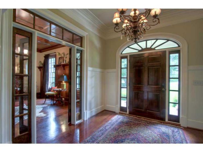 127 Dudley Court, Atlanta, GA 30327