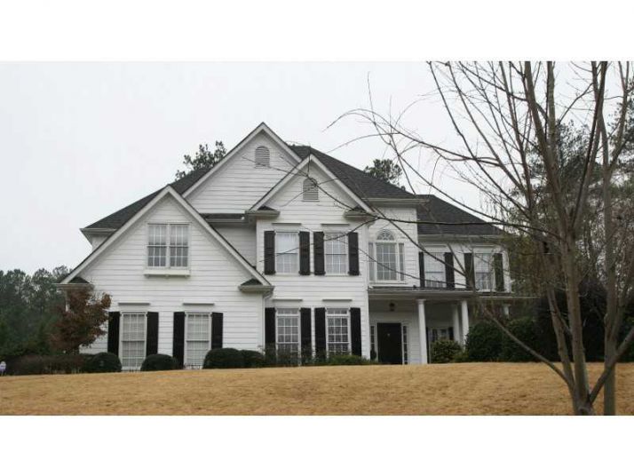 305 Dogwood Walk Lane, Norcross, GA 30071