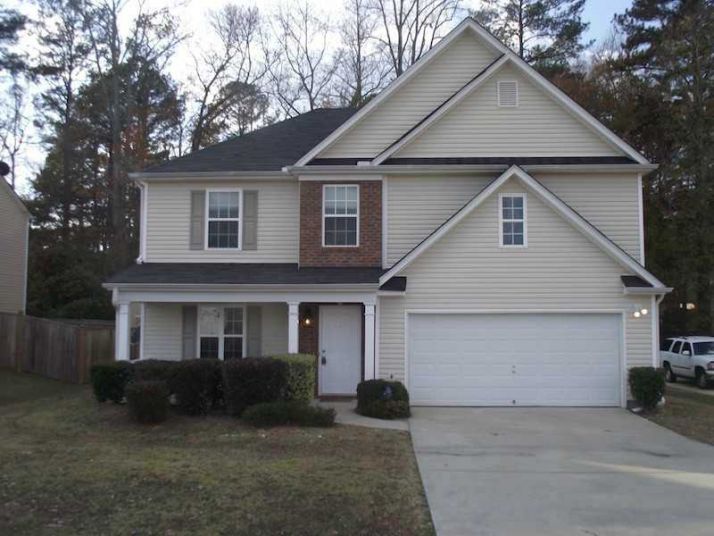 8335 Milam Loop, Fairburn, GA 30213